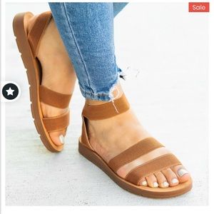 Flat elastic strap sandals
